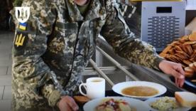 Кабмін оптимізував оплату покращеного харчування у лікарнях для військових/Фото: Міноборони Кабмін оптимізував оплату покращеного харчування у лікарнях для військових/Фото: Міноборони