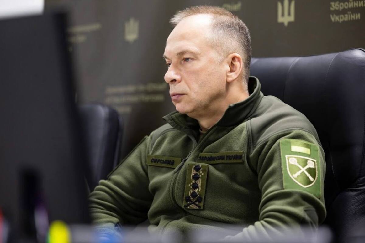 Сырский поручил максимально увеличить боевые возможности бригад