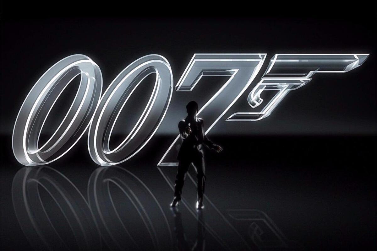 Бонд возвращается молодым: Amazon готовит нового 007 из 50-х
