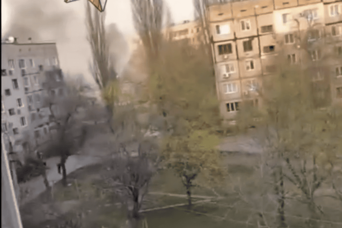 У Кривому Розі пролунали вибухи/Фото: кадр з відео Дніпропетровщина під загрозою балістики: у Кривому Розі пролунали вибухи
