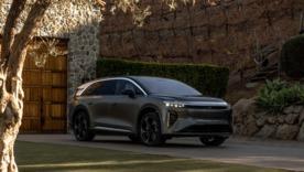 Новий кросовер Lucid Gravity отримав найшвидшу зарядку у світі (за межами Китаю)/Фото: Lucid Motors Новий кросовер Lucid Gravity отримав найшвидшу зарядку у світі (за межами Китаю)