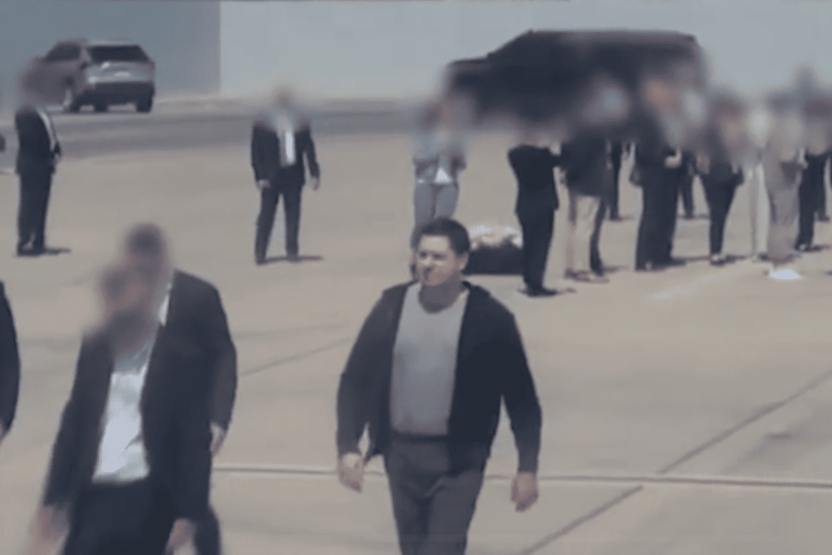 У Мережі показали, як відбувався обмін контрабандиста мікрочіпів на громадянку США і рф
