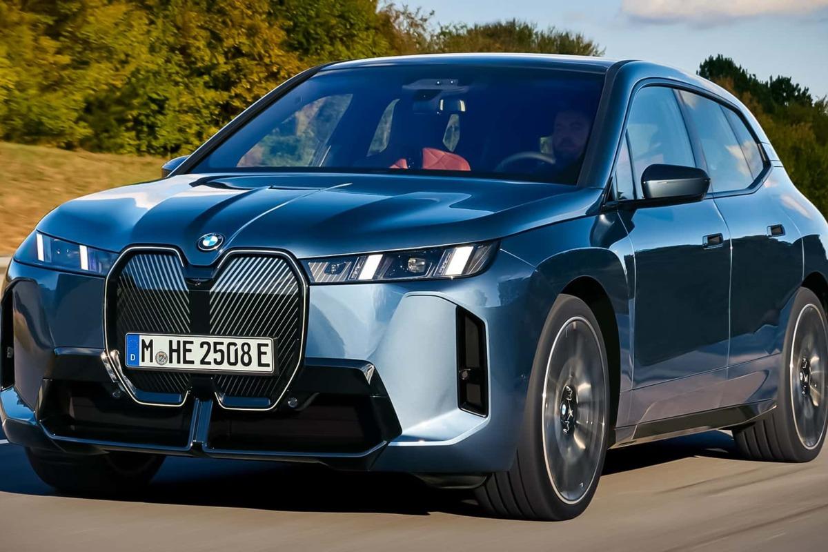 Новый BMW iX имеет больший запас хода, чем любая Tesla/Фото: BMW Новый BMW iX имеет больший запас хода, чем любая Tesla