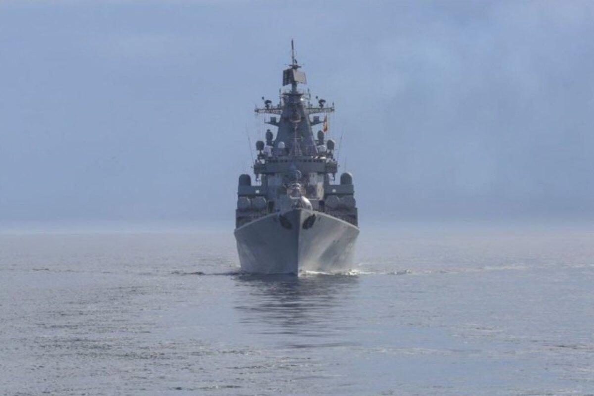 Ворог тримає у морі кораблі, що переносять ракети "Калібр" Ворог тримає у морі кораблі, що переносять ракети "Калібр"