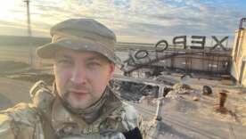 Речник InformNapalm Макарук прокоментував незаконне вторгнення в його житло працівниками ДБР Речник InformNapalm Макарук прокоментував незаконне вторгнення в його житло працівниками ДБР