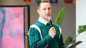 Олександр Терен / Фото: instagram.com/tsvit_terenu Зірка "Холостяка" отримав диплом із фінансів і поділився планами на майбутнє