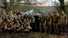 Вакарчук б'є рекорд / Фото: facebook.com/sviatoslav.vakarchuk Вакарчук б’є рекорд: як співак підтримує бійців на фронті