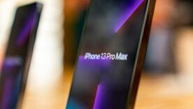 Найжорсткіший краш-тест: ви здивуєтеся стану iPhone після падіння з висоти 4 кілометрів/Фото: Ming Yeung/Getty Images Найжорсткіший краш-тест: ви здивуєтеся стану iPhone після падіння з висоти 4 кілометрів