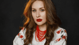 Не надаю цьому сакрального значення – акторка Олена Олар про ставлення до вишиванки Не надаю цьому сакрального значення – акторка Олена Олар про ставлення до вишиванки