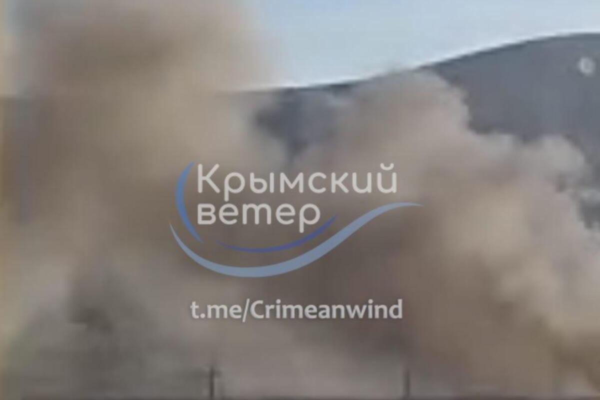 Дрони СБУ навідалися до російських складів у Перевальному. Фото: Кримський вітер Крим удар по складам СБУ