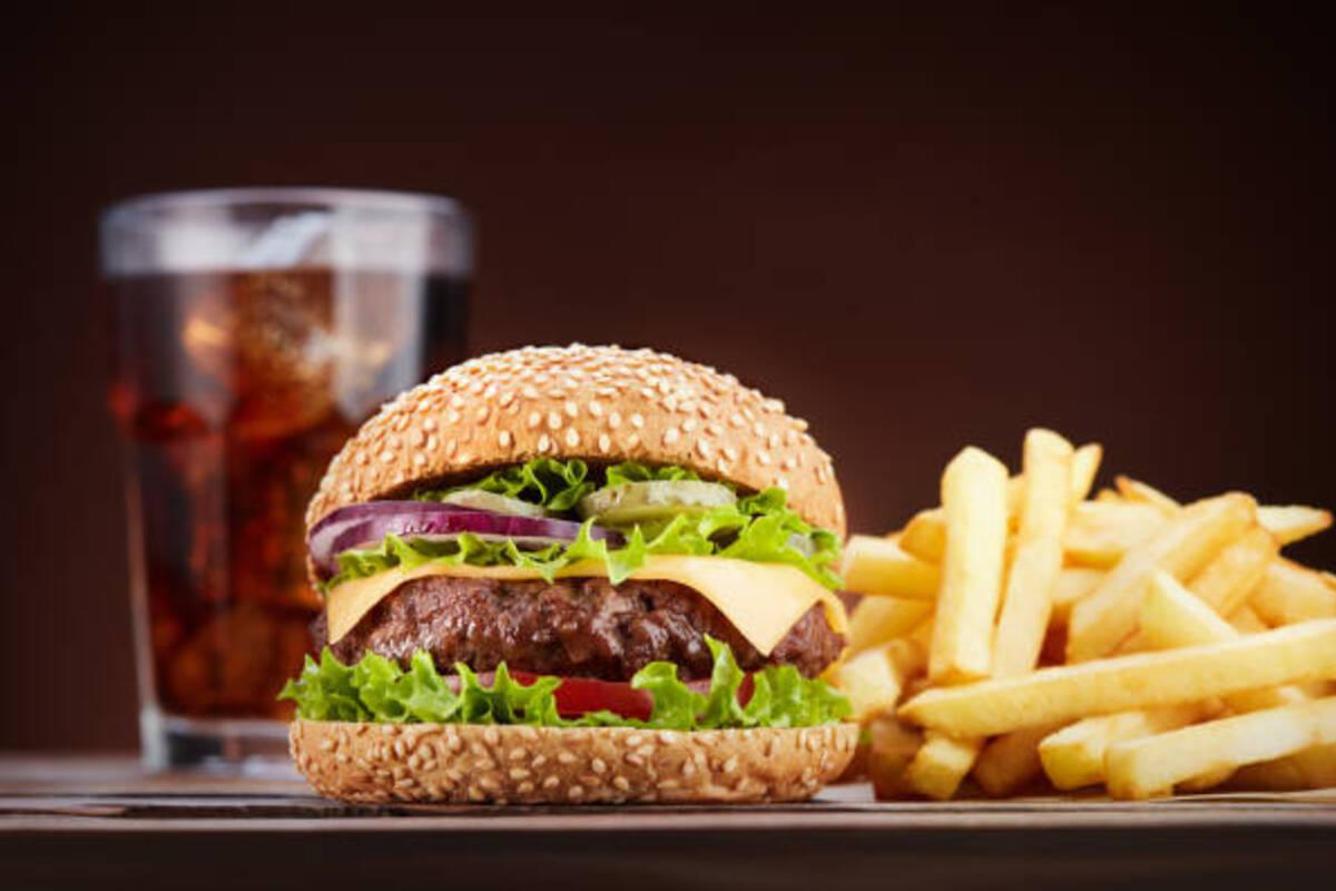 Було 92, стало 129: як змінилися ціни в McDonald's за час війни/Фото: istock Було 92, стало 129: як змінилися ціни в McDonald's за час війни