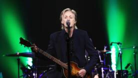 Пол Маккартни / Фото: instagram.com/paulmccartney Икона The Beatles вернулась домой! Маккартни и Спрингстин устроили рок-праздник на "Энфилде"