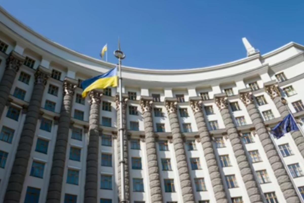 Бонуси для еліти держслужби: Кабмін затвердив новий порядок преміювання топ-чиновників / Фото: Getty Images Бонуси для еліти держслужби: Кабмін затвердив новий порядок преміювання топ-чиновників