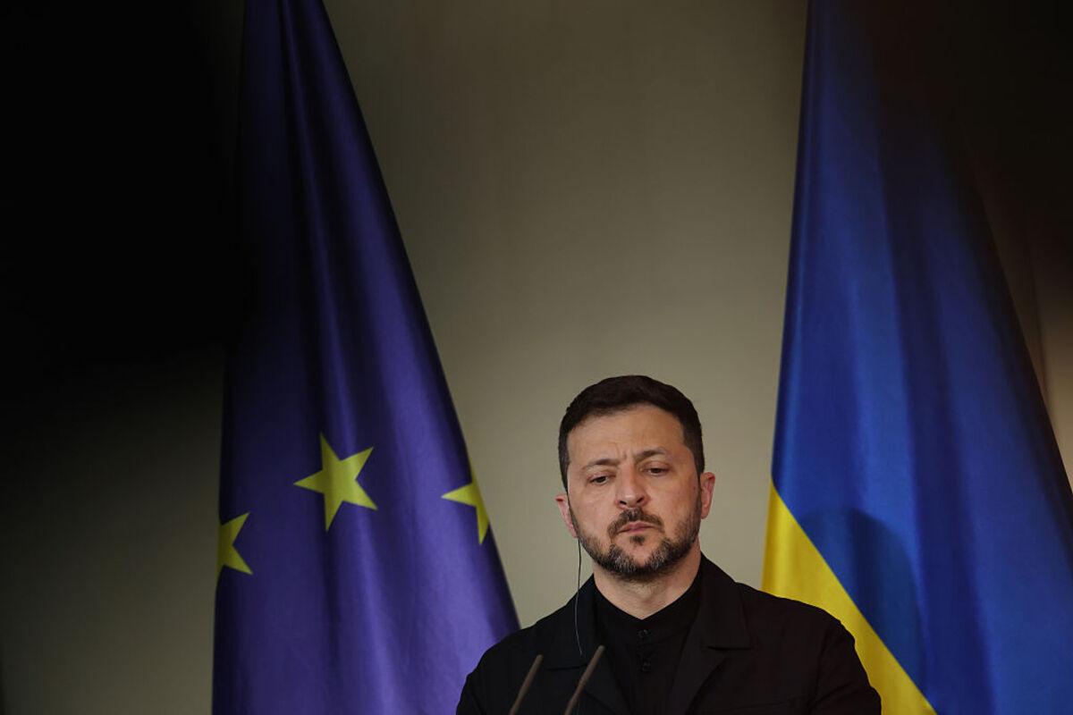 Зеленский предупреждает Будапешт: Украина имеет факты вмешательства и готова их обнародовать