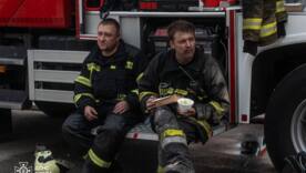 Масштабні руйнування в Києві: рятувальники майже загасили всі пожежі після удару дронів /Фото: ДСНС Оболонь ще горить, але основні роботи завершено: Київ підраховує збитки після нічної атаки