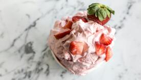 Домашнее клубничное мороженое за 15 минут/Фото: pexels По-летнему вкусно: домашнее клубничное мороженое за 15 минут