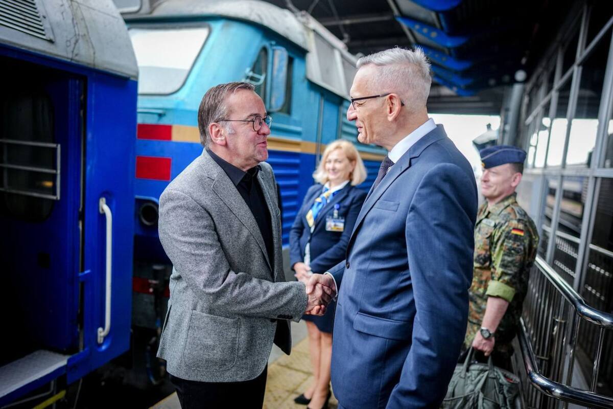 Міністр оборони Німеччини Борис Пісторіус прибув до Києва Міністр оборони Німеччини Борис Пісторіус прибув до Києва
