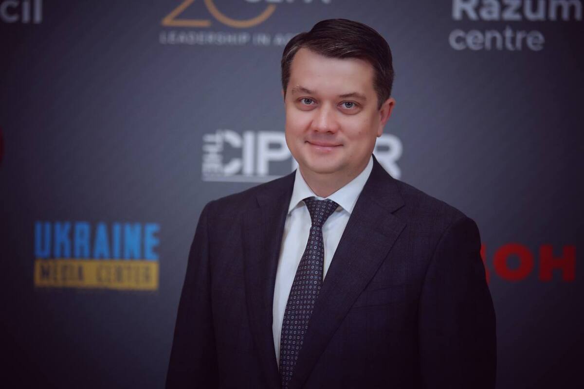 Разумков ініціює відставку Уряду: “Якщо вони залишаться — ми втратимо все”/Фото: Дмитро Разумков_Офіційно Разумков ініціює відставку Уряду: “Якщо вони залишаться — ми втратимо все”