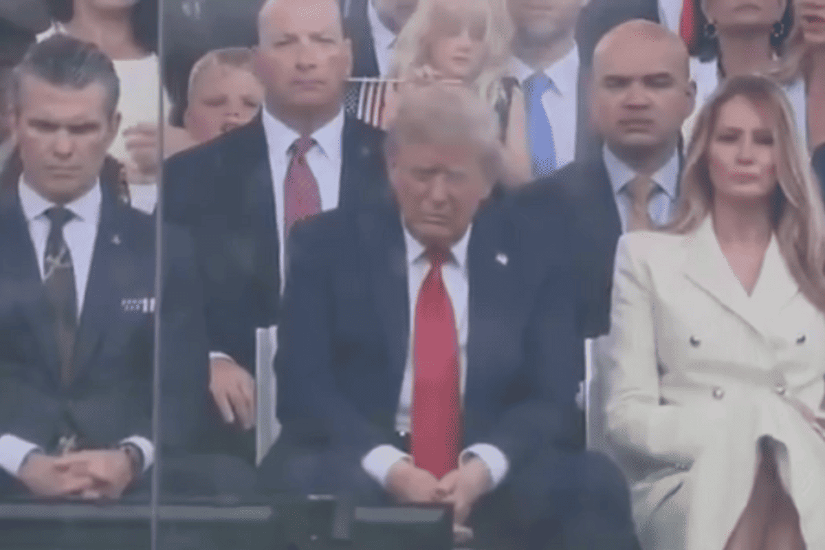 "Сонний" Трамп і "нетерплячий" Рубіо: як пройшов військовий парад у Вашингтоні/Фото: telegram "Сонний" Трамп і "нетерплячий" Рубіо: як пройшов військовий парад у Вашингтоні