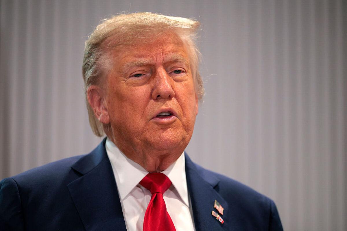 Трамп: Війни не було б, якби росія залишилася в G8 і я був президентом/Фото: Getty Images "Велика помилка Обами": Трамп знайшов нову причину розв'язанні війни в Україні