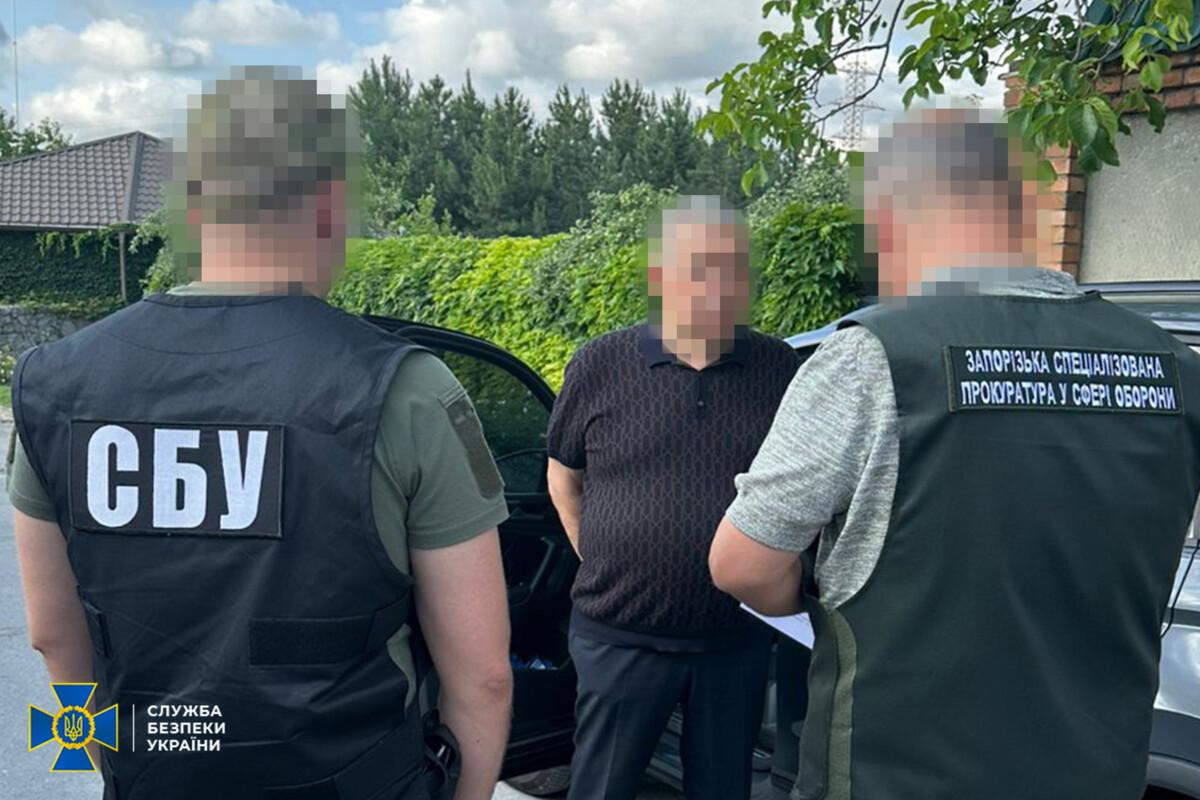 Аспірантура за 17 мільйонів: у Запоріжжі викрили весь ректорат вишу, що "рятував" від мобілізації / Фото: СБУ Аспірантура за 17 мільйонів: у Запоріжжі викрили весь ректорат вишу, що "рятував" від мобілізації