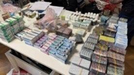 Фітнес-афера року: у звичайній українській квартирі виготовляли анаболічні стероїди/Фото: hromadske Фітнес-афера року: у звичайній українській квартирі виготовляли анаболічні стероїди