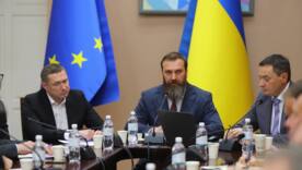 Ректори відповідатимуть: Міністр освіти посилив контроль за фіктивним навчанням у ВНЗ/Фото: Оксен Лісовий Право на освіту не скасовує обов'язку захищати державу: лісовий взявсяя за "фіктивне навчання"