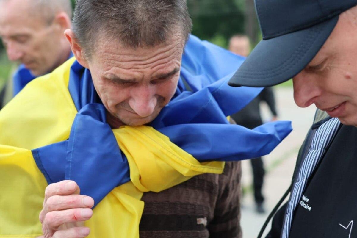 Президент висловив вдячність усім, хто долучився до повернення українських захисників Президент висловив вдячність усім, хто долучився до повернення українських захисників