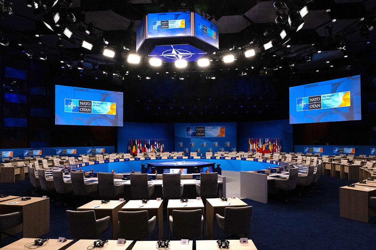 Саммит НАТО в Гааге столкнется с вопросами Украины и Ближнего Востока/Фото: Getty Images НАТО перед вызовами: чего ждать от саммита в Гааге на фоне войн и разногласий
