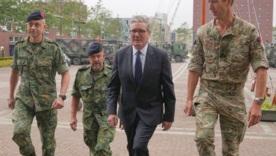 Правительство Британии призывает к мобилизации: угроза нападения РФ больше не выглядит фантастикой / Фото: Reuters Правительство Британии призывает к мобилизации: угроза нападения РФ больше не выглядит фантастикой
