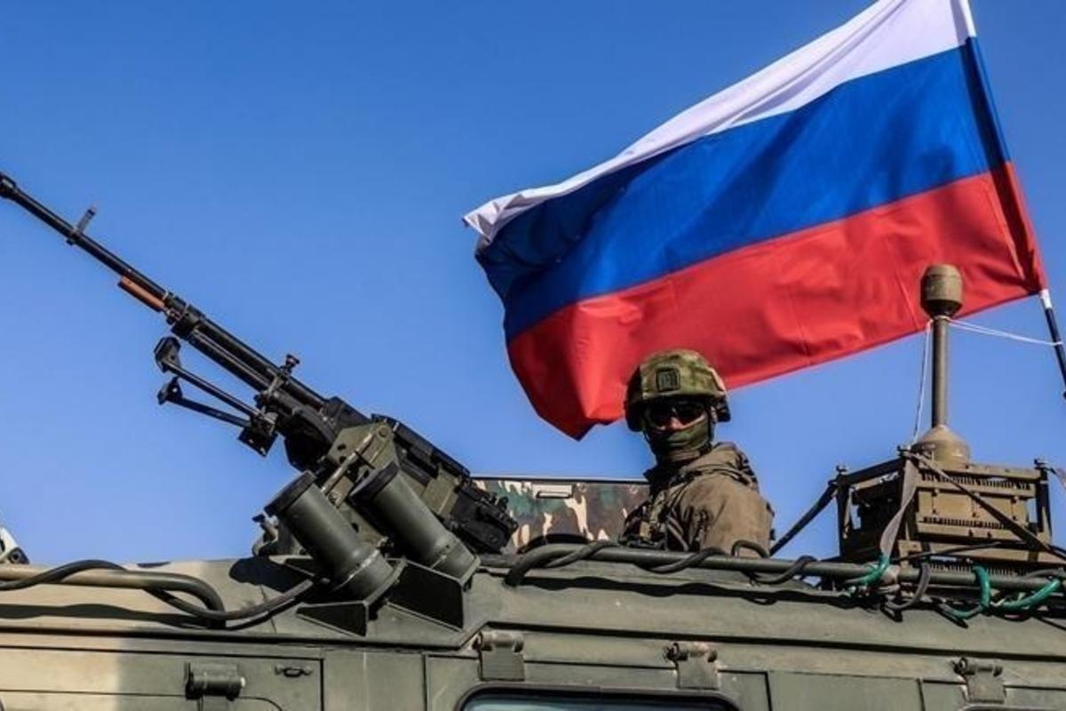 Горить, бо дістало: окупанти на Херсонщині підпалюють власні позиції / Фото: МО РФ Горить, бо дістало: окупанти на Херсонщині підпалюють власні позиції