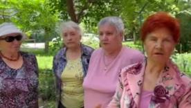 Видео из альтернативной вселенной: бабки Путина благодарят его за мир между Ираном и Израилем / Фото: кадр з відео Видео из альтернативной вселенной: бабки Путина благодарят его за мир между Ираном и Израилем