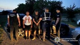 Легальный побег? СБУ ликвидирует схемы уклонистов, 14 человек задержано / Фото: СБУ Легальный побег? СБУ ликвидирует схемы уклонистов, 14 человек задержано / Фото: СБУ