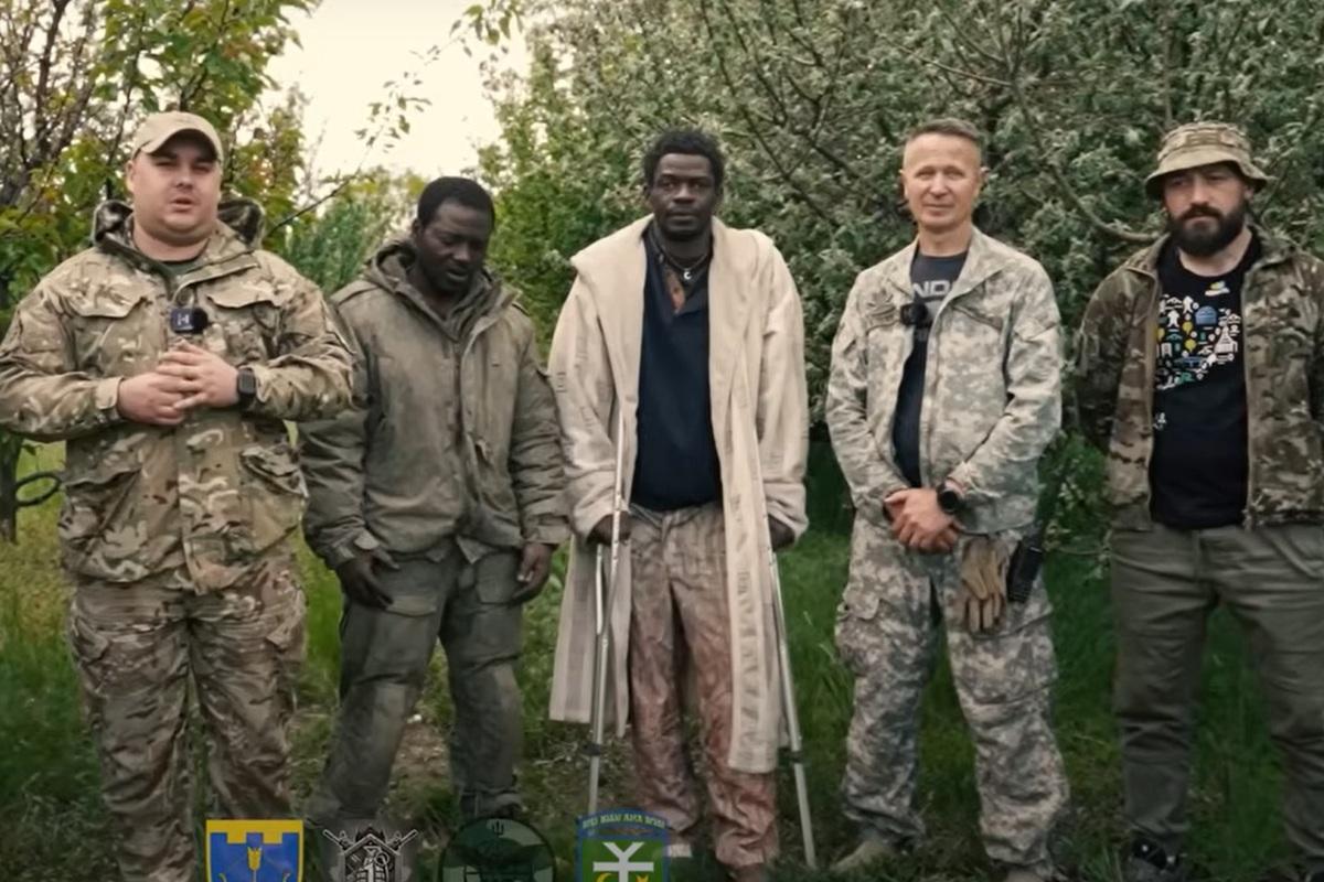 "Нас просто бросили": что рассказали пленные наемники из Африки, воевавшие за Россию 