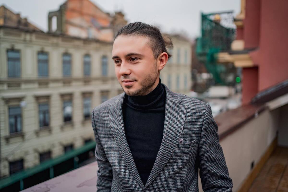 Тарас Тополя / Фото: instagram.com/antytila_official Тарас Тополя зібрав пів мільйона для Безуглої: збір на "психіатра" б’є рекорди