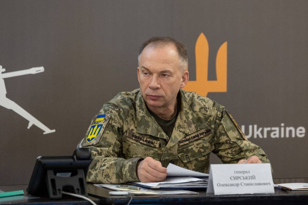 Розсіювання замість скупчення: Сирський кардинально змінює правила збору військових/Фото: Головнокомандувач ЗС України / CinC AF of Ukraine/facebook Розсіювання замість скупчення: Сирський кардинально змінює правила збору військових