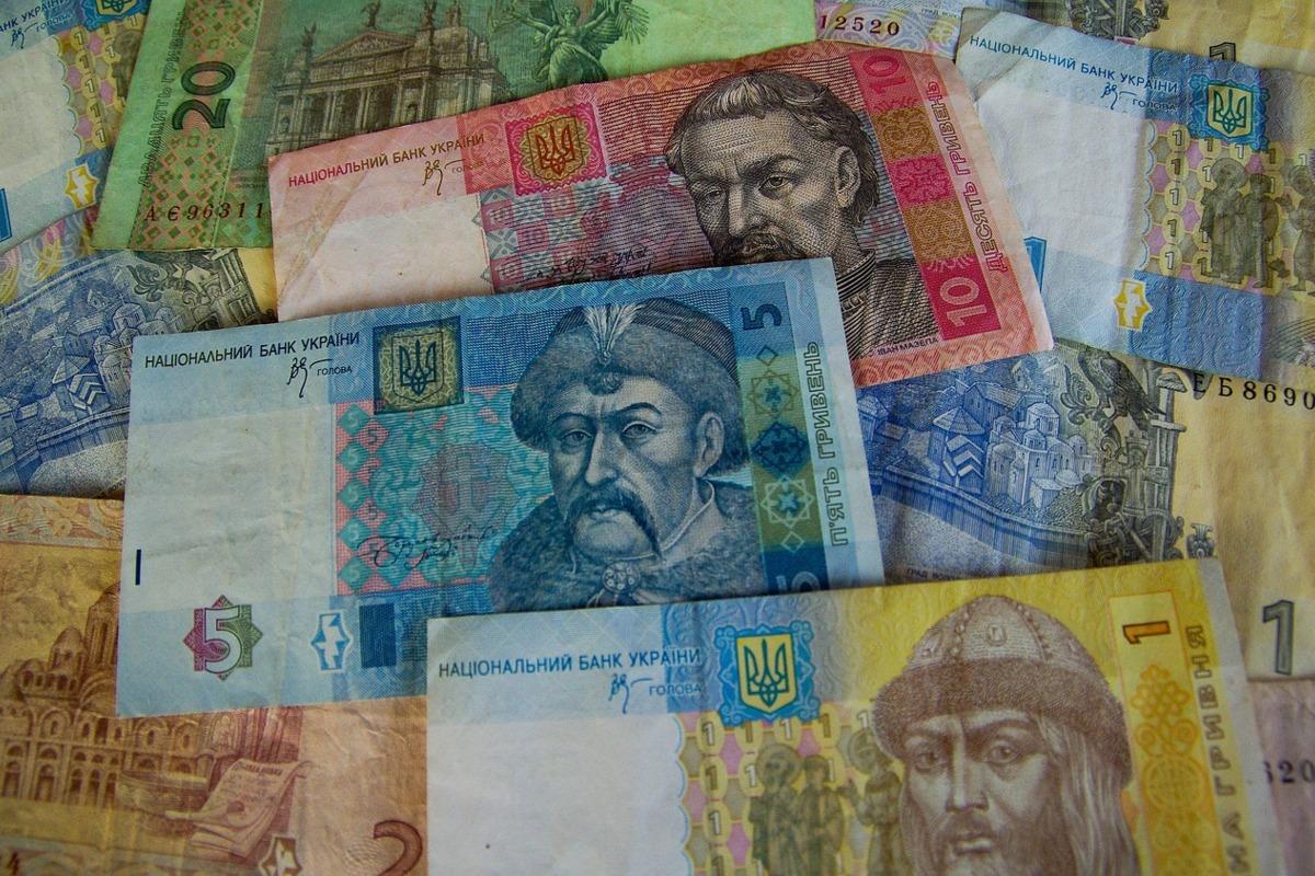 Скромне зростання: як зміняться прожитковий мінімум та мінімалка до 2028 року