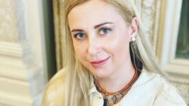Полиция задержала водителя, который избил заслуженную артистку Украины / Фото: instagram.com/tonya_matvienko Полиция задержала водителя, который избил заслуженную артистку Украины