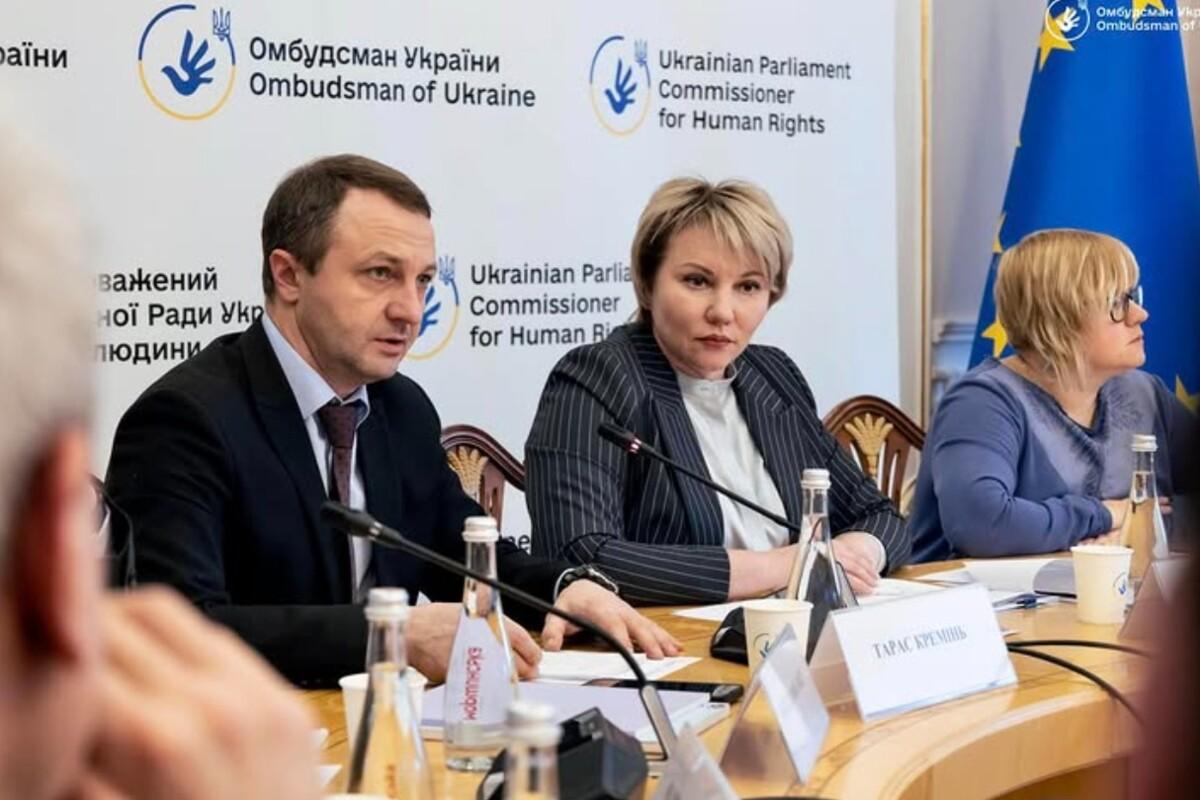 Эпоха языкового омбудсмена Кременя завершена Эпоха языкового омбудсмена Кременя завершена