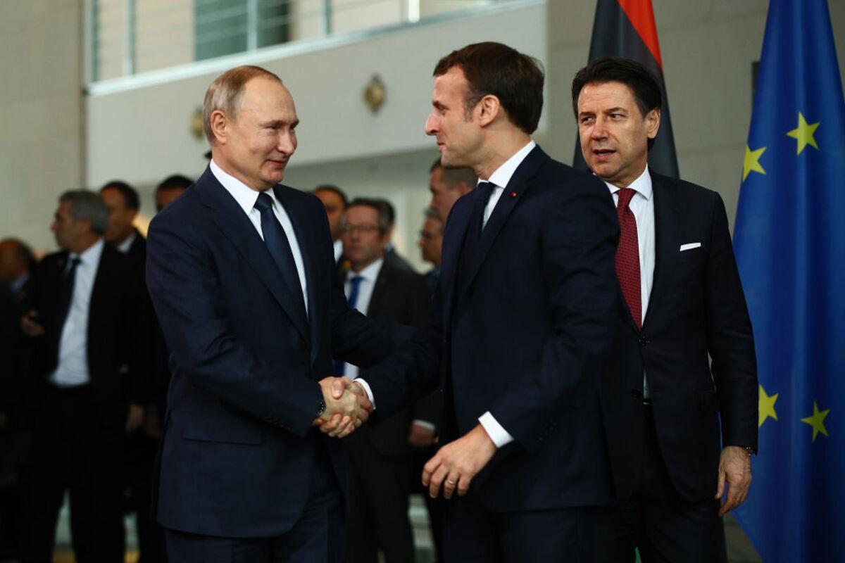 Макрон "оптимистичен" в отношении Путина и Ирана, но не Украины/Фото: Getty Images Макрон верит Путину по Ирану, но не по Украине: двойные стандарты Парижа