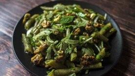 Мятно-укропная магия по-грузински: салат, который освежает лучше лимонада/Фото: przepisy.pl Мятно-укропная магия по-грузински: салат, который освежает лучше лимонада