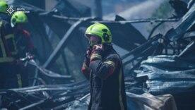 Ликвидация последствий ночного обстрела / Фото: ГСЧС Ликвидация последствий ночного обстрела / Фото: ГСЧС