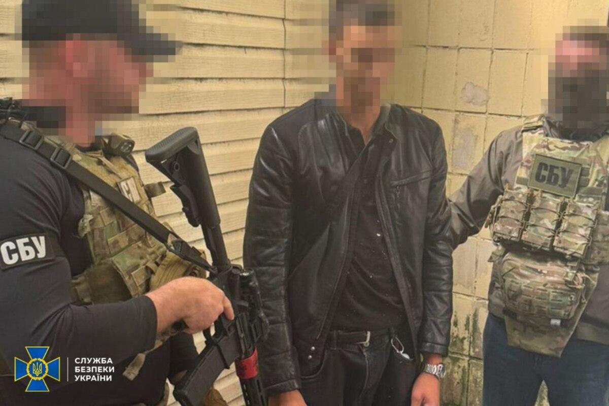 На службе у врага: как школьника из Киева завербовала фсб для ударов по Украине / Фото: СБУ На службе у врага: как школьника из Киева завербовала фсб для ударов по Украине / Фото: СБУ