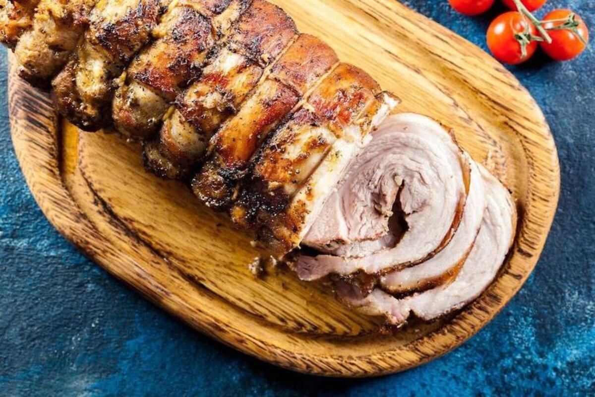 Мясной рай в спирали: секреты идеального рулета, что тает во рту