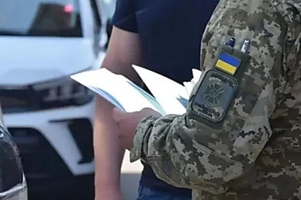 Скандал в Ровенской области: Сотрудника ТЦК ударили по голове во время оповещения тцк инцидент ровно