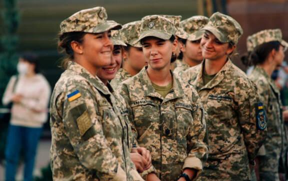 "Вброс" недели: ЦПД раскрыл, как рф через Арестовича сеет панику о мобилизации женщин