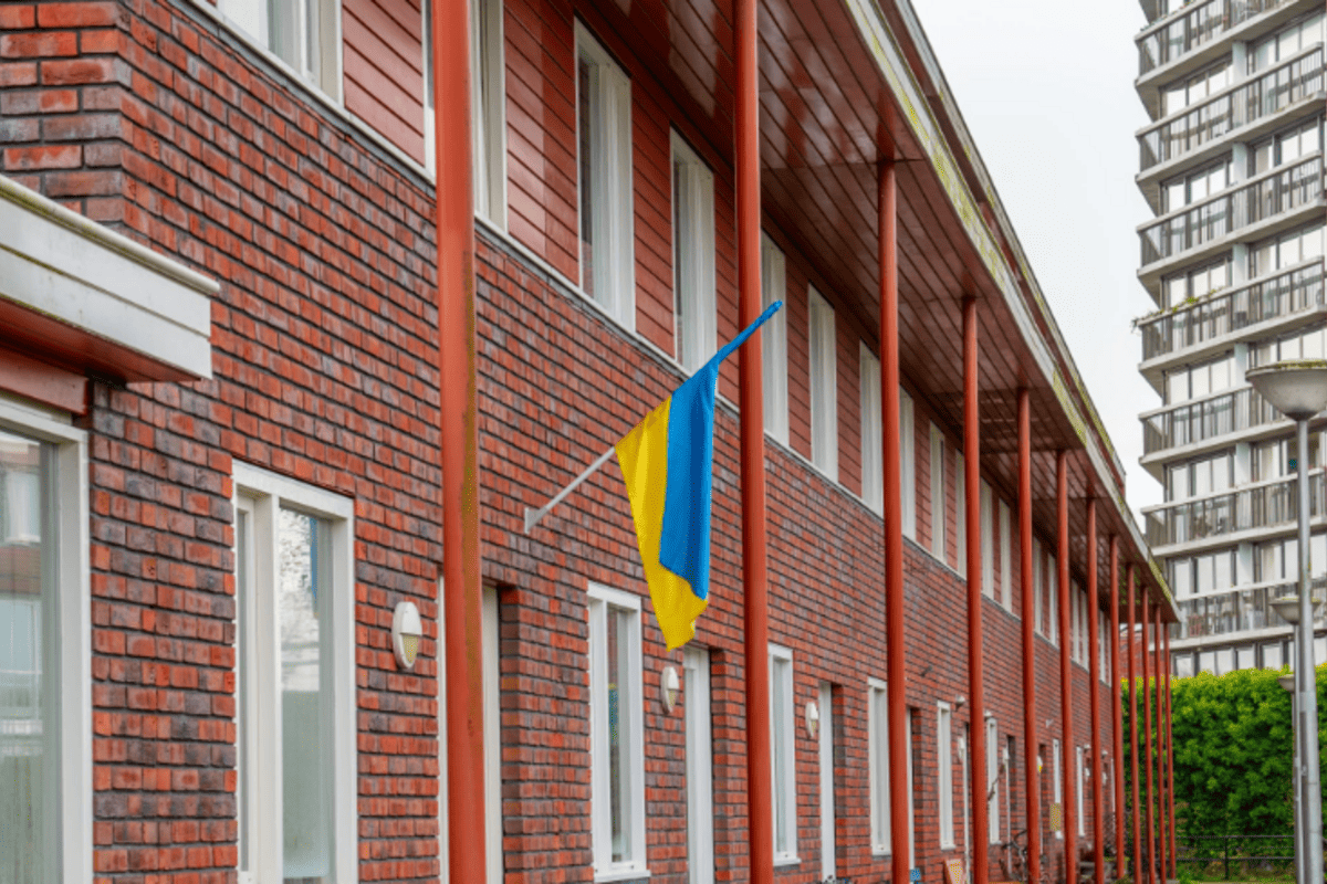 Нидерланды "уравнивают" права: украинцы будут платить почти столько же, сколько и другие беженцы/Фото: istock Нидерланды "уравнивают" права: украинцы будут платить почти столько же, сколько и другие беженцы
