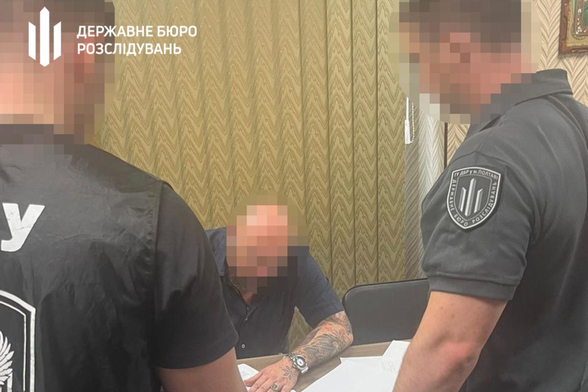 Ліжка за ціною бронетехніки? Військову закупівлю перевіряють через багатомільйонну переплату / Фото: ДБР Ліжка за ціною бронетехніки? Військову закупівлю перевіряють через багатомільйонну переплату