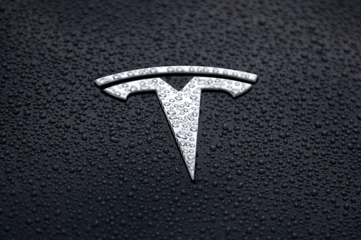 Перша ДТП роботаксі Tesla потрапила на відео/Фото: Justin Sullivan/Getty Images Перша ДТП роботаксі Tesla потрапила на відео