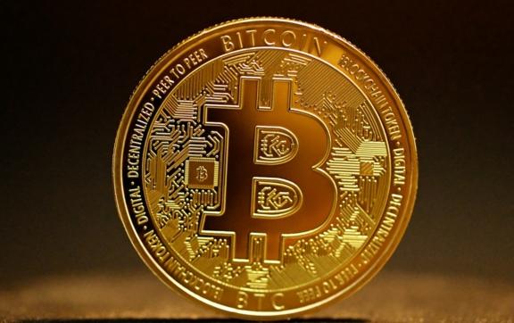 Bitcoin штурмує вершини: $112 040 – новий історичний максимум/Фото: Unsplash 14% за добу: Bitcoin оновив історичний максимум